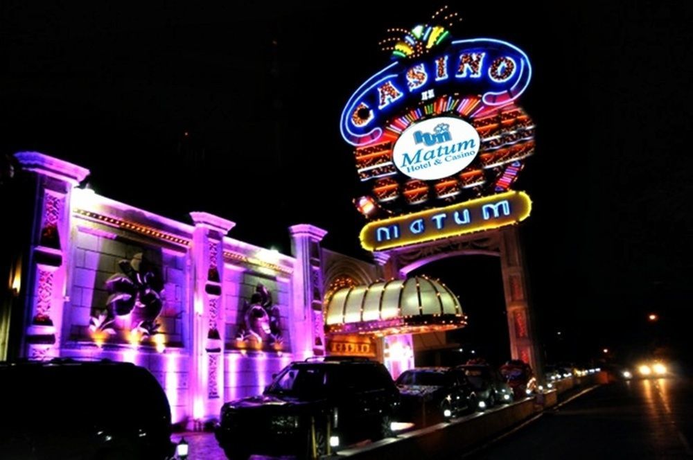 Matum Hotel & Casino Santiago De Los Caballeros Exterior photo